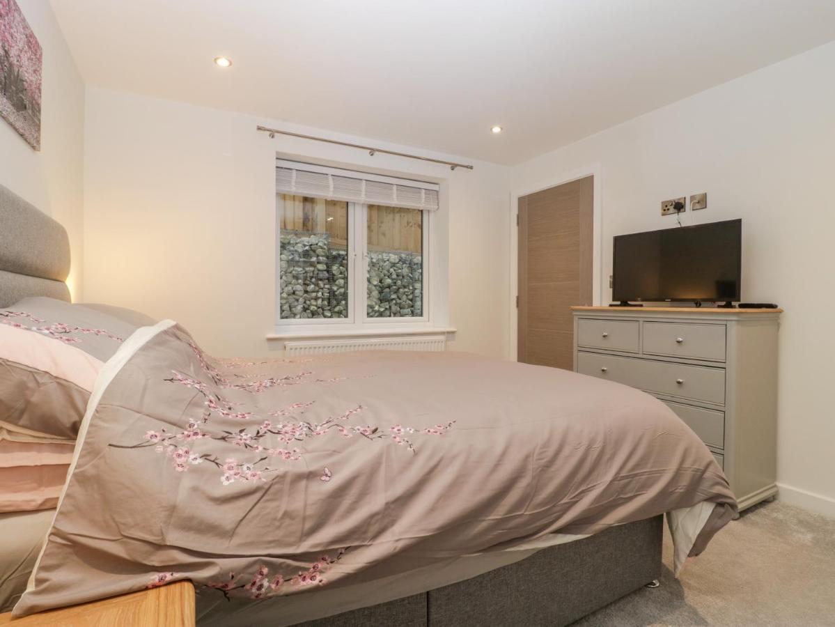 דירות וויימות' Flat 2, 38 Preston Road מראה חיצוני תמונה