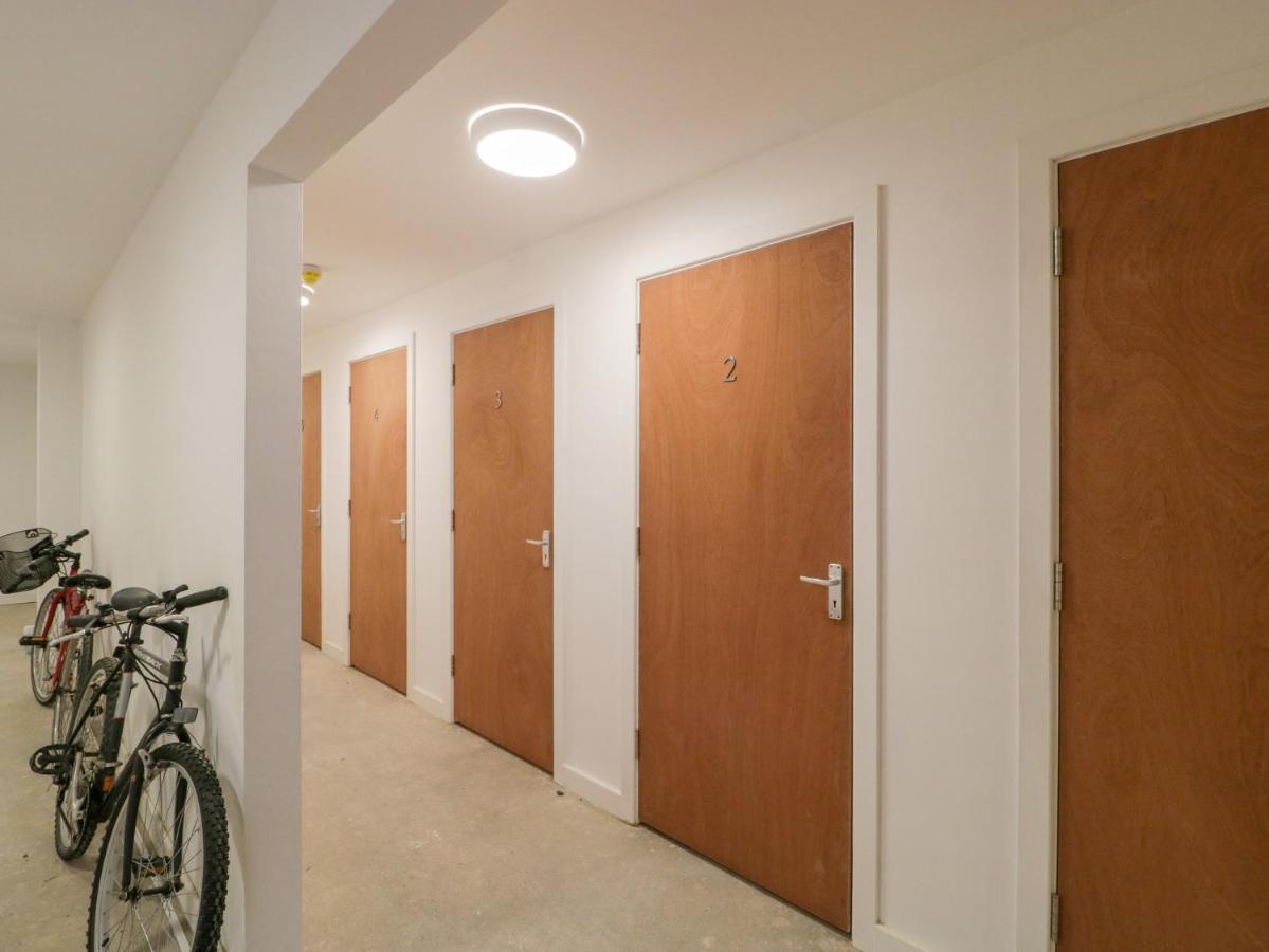 דירות וויימות' Flat 2, 38 Preston Road מראה חיצוני תמונה