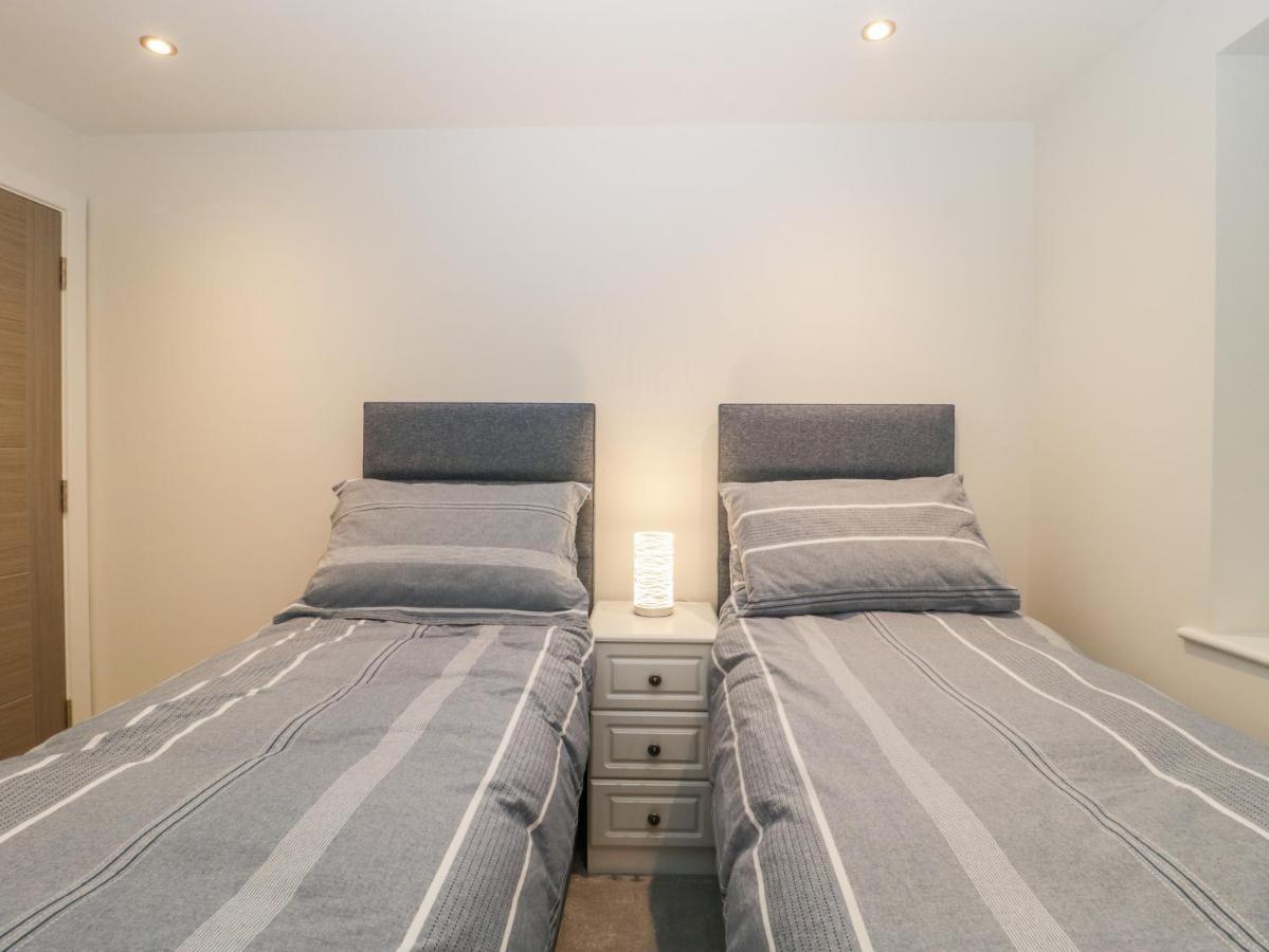 דירות וויימות' Flat 2, 38 Preston Road מראה חיצוני תמונה